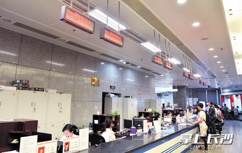 新乡同城24小时医保提取(同城医保卡转移怎么办理)